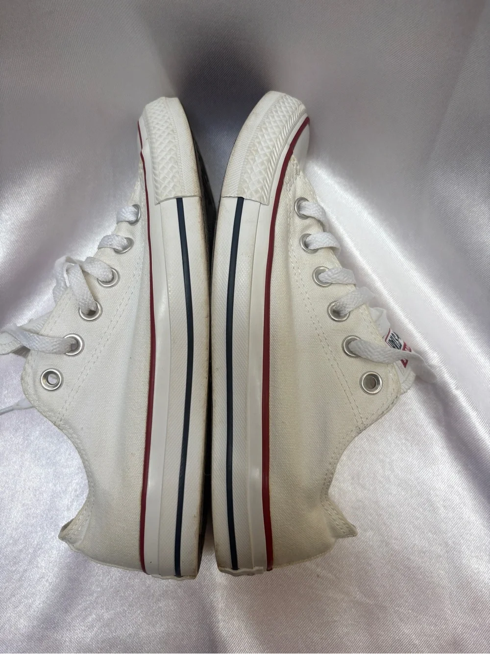 Converse Kids Low Top Sneakers in White with Red Trim